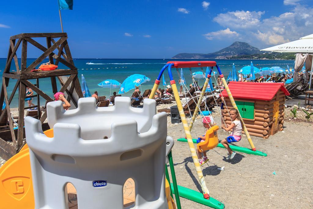 Apartments Kuce Lekovica Beach & Snack Bar- Bistro Εξωτερικό φωτογραφία