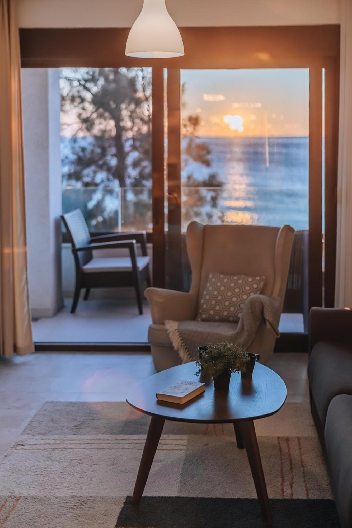 Apartments Kuce Lekovica Beach & Snack Bar- Bistro Δωμάτιο φωτογραφία
