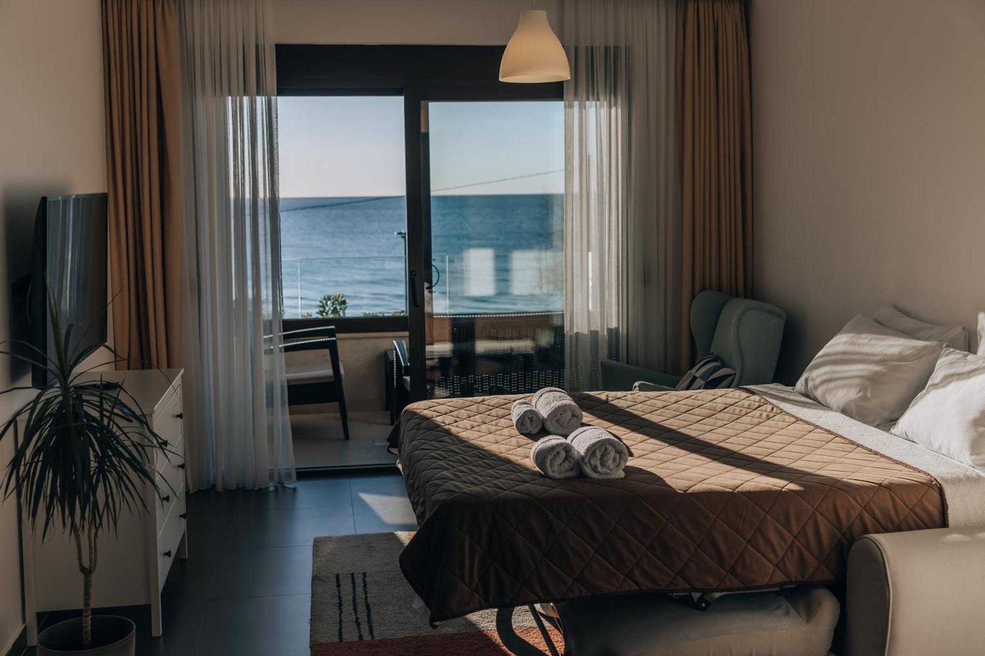 Apartments Kuce Lekovica Beach & Snack Bar- Bistro Δωμάτιο φωτογραφία