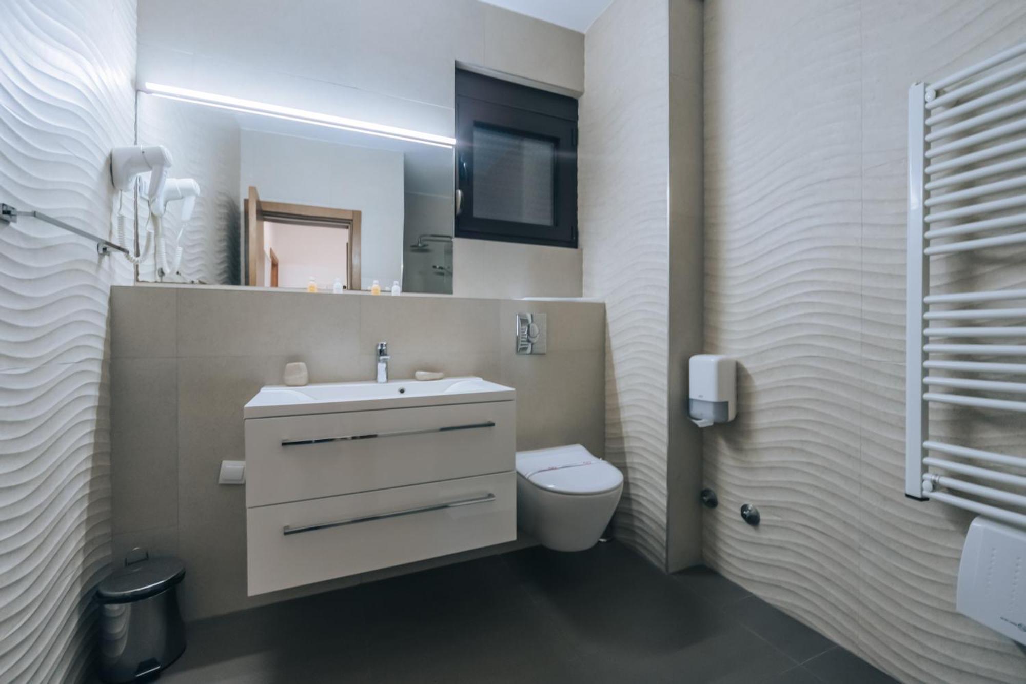 Apartments Kuce Lekovica Beach & Snack Bar- Bistro Δωμάτιο φωτογραφία