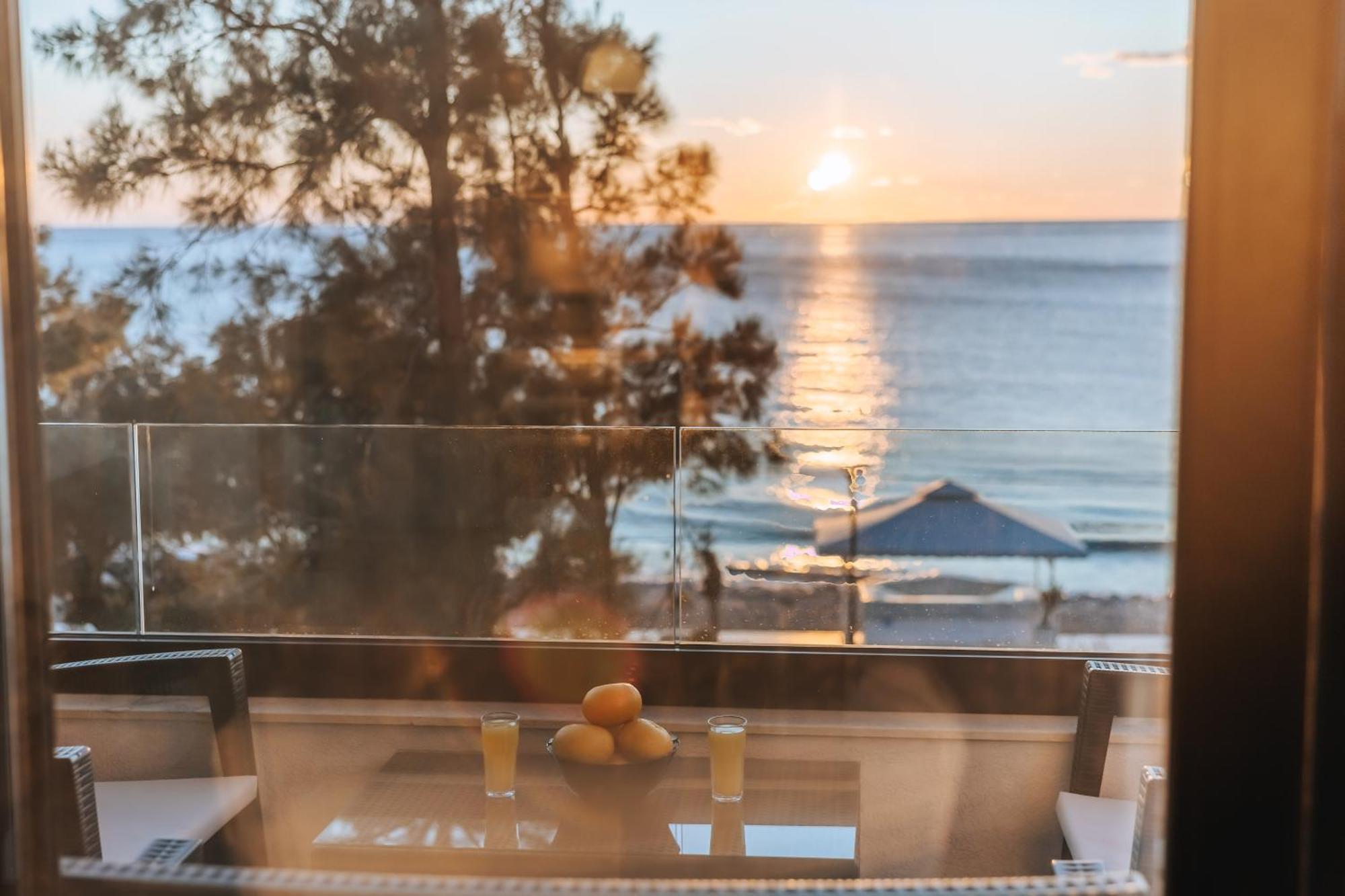 Apartments Kuce Lekovica Beach & Snack Bar- Bistro Εξωτερικό φωτογραφία