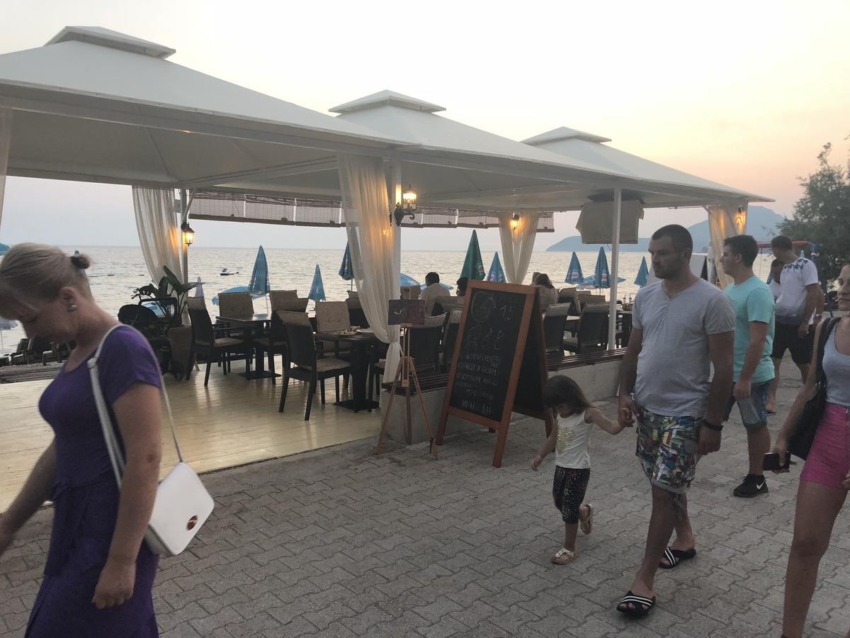 Apartments Kuce Lekovica Beach & Snack Bar- Bistro Εξωτερικό φωτογραφία