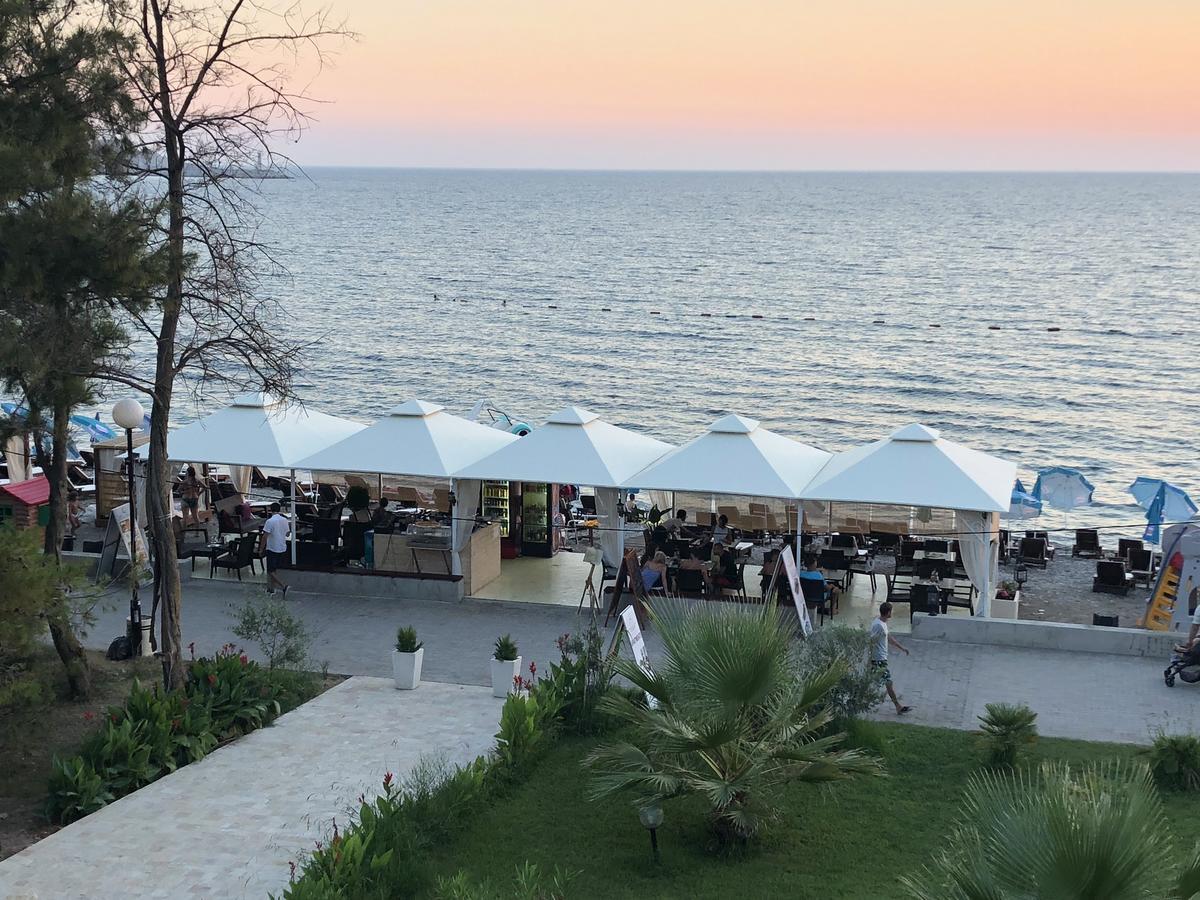 Apartments Kuce Lekovica Beach & Snack Bar- Bistro Εξωτερικό φωτογραφία