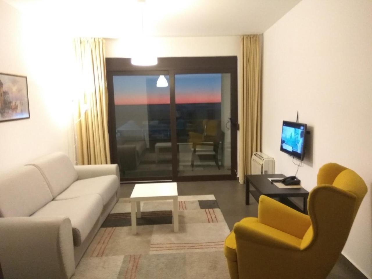 Apartments Kuce Lekovica Beach & Snack Bar- Bistro Εξωτερικό φωτογραφία