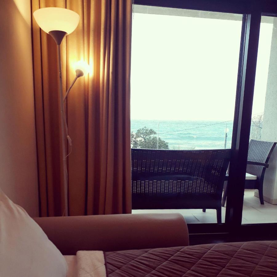 Apartments Kuce Lekovica Beach & Snack Bar- Bistro Εξωτερικό φωτογραφία